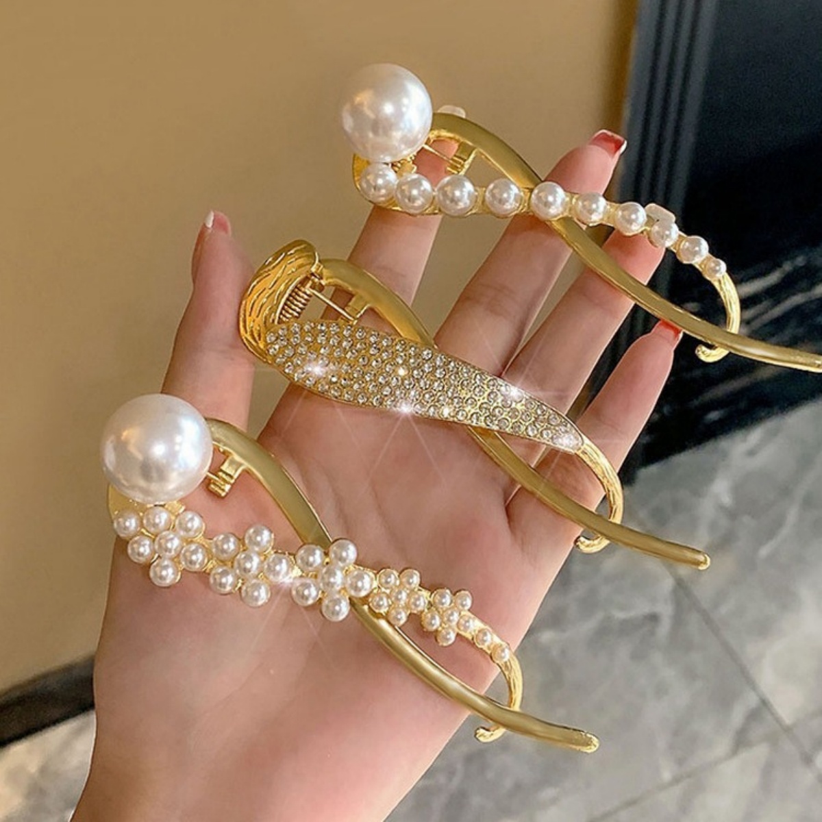 Elegant Glitter Pearl Hair Cli - Korean Girl Lifestyle 评论和价格